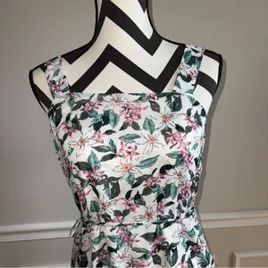 ELLIATT‎ Revolve Vedado Floral Pleated Tiered Midi Dress size Small thumbnail 3