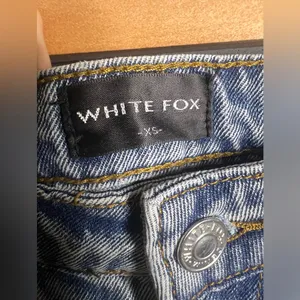 White Fox Boutique Take My Picture Denim Maxi Skirt – Blue Wash. size XS. NWT thumbnail 9