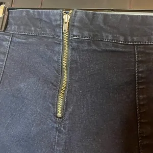 Dark Blue High Waist Denim Shorts Size 5 thumbnail 3