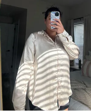 PRINCESS POLLY button up thumbnail 2