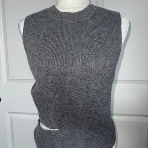 ZARA Gray Women's Sweater Vest thumbnail 4