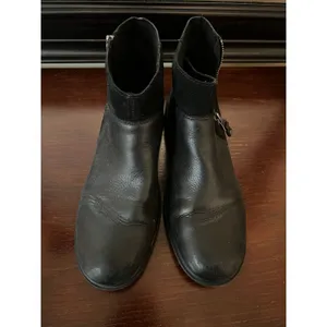 UGG Ankle Boots Women 9.5‎ Black Leather Suede Mixed Media Zipper Casual Booties thumbnail 8
