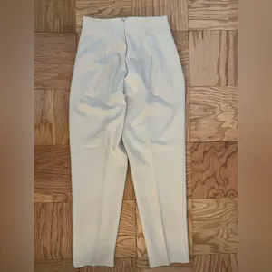Zara Cream Trousers with Classic Pleats thumbnail 9