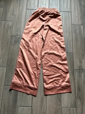 House of CB Wide Leg Satin Pants in Dusty Rose thumbnail 4