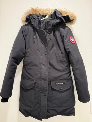 Canada Goose navy trillium heritage down parka coat with coyote fur hood thumbnail 1