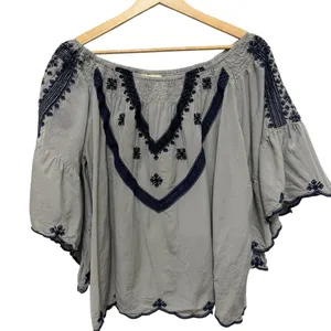 Bohemian Embroidered Peasant Blouse Gray Size L thumbnail 2