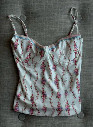 Edikted Corset Top thumbnail 1