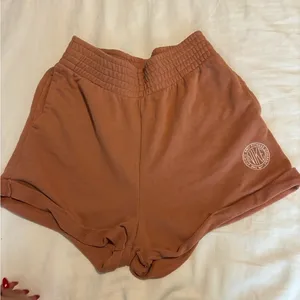 Nike - Cloth Shorts thumbnail 1