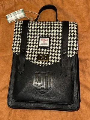 The Islander UK Harris Tweed Houndstooth Leather Backpack Satchel – NWT thumbnail 1