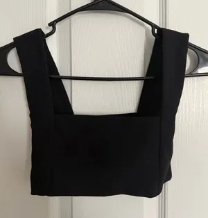 White Fox Boutique Crop Top Black thumbnail 1