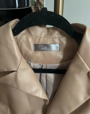 South boutique jacket  thumbnail 3