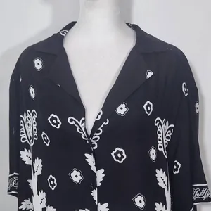 Asos Black and White Floral Print Mini Skirt Dress NWOT Size 6 Floral Mini Dress thumbnail 3