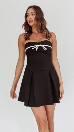 Selfie Leslie Camelia Box Pleat Bow Mini Dress Black Small NWT thumbnail 1