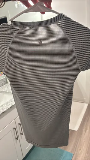 Lululemon Swiftly Tech thumbnail 2