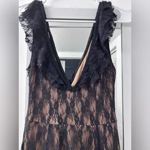 Kimchi Blue Indy Lace Midi Dress. Urban Outfitters. Small thumbnail 9