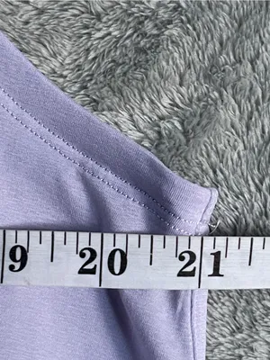 Lululemon lightweight split back training tank top lavender frost yoga Pilates thumbnail 10