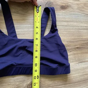 Vuori Sports Bra XL Navy Blue Strappy Back Yoga Workout Athletic Bra thumbnail 6