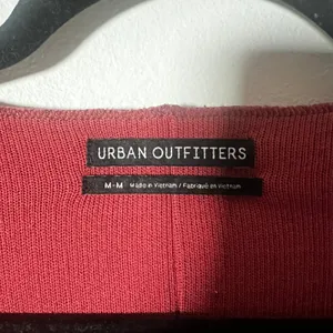 Urban Outfitters Sweater Medium Burgundy Ribbed Boxy Oversized thumbnail 4