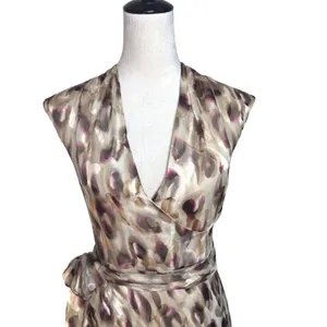 Jones New York Collection Silk Blend Wrap Dress Abstract‎ Print Taupe Plum Sz 8 thumbnail 2