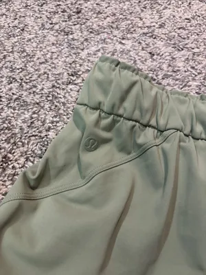 Lululemon Keep Moving Pant 7/8 High-Rise size 14 thumbnail 4