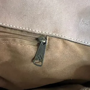 🔥 Patricia Nash Genuine Leather Messenger Crossbody Bag – Vintage Studded Style thumbnail 10
