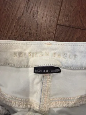 American Eagle Next Level Stretch m Distressed Denim Shorts Size 4 - C70-012 thumbnail 2