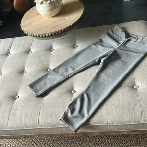 Alo Yoga Grey Cropped Workout Leggings Size Small thumbnail 3