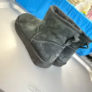 UGG Classic Suede Women Boots thumbnail 6