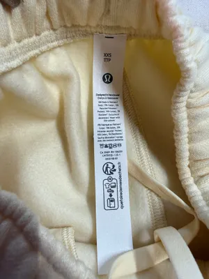 Lululemon Oversized Scuba Shorts size XXS thumbnail 6