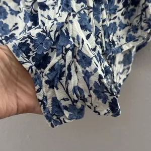 American Eagle Women Elastic Waist White/Blue Floral Loose Shorts size‎ XXS thumbnail 3