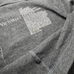Victoria’s secret Women's Black and Grey Leggings - angel vs love thumbnail 3