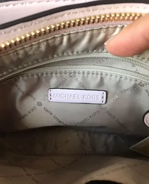 Michael Kors Purse thumbnail 10