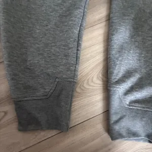 On‎ Running Womens Sweatpants Grey Heather Joggers Size S Swiss Engineering thumbnail 5