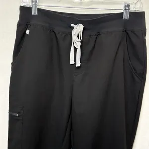 Figs Women's High Waisted Zamora Jogger Scrub Pants Black Medium thumbnail 2