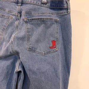 Abercrombie Fitch Women's 34" 18 Jeans 90s Straight Ultra High Rise Embroidered thumbnail 5