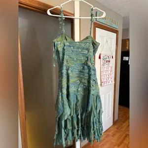 Sue Wong Silk Fairy Beaded Dress thumbnail 3