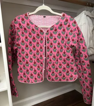 Pink quilted jacket Size L thumbnail 1