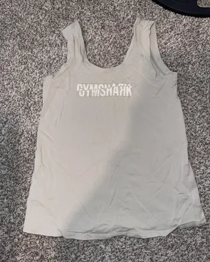 Gymshark Tee thumbnail 1