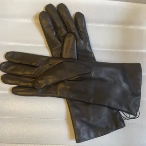 UGG Nixie Leather Gloves Cashmere Lined Black New With Tags Ultra Soft Medium thumbnail 5