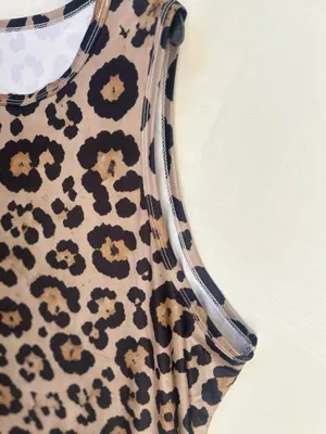 NWOT Plus size leopard maxi dress, pockets, soft satin stretchy material 4X thumbnail 3