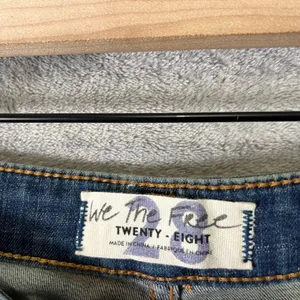 Free People High Rise Button Fly Flare Jeans‎ Boho Wide Leg Raw Hem 28 Rodeo 29” thumbnail 2