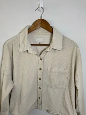 American Eagle Cropped Button Down Corduroy Jacket Size Small  thumbnail 2