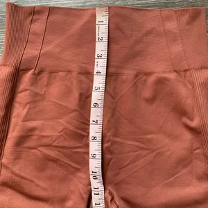 Abercrombie YPB Your Personal Best Peach Leggings M thumbnail 5