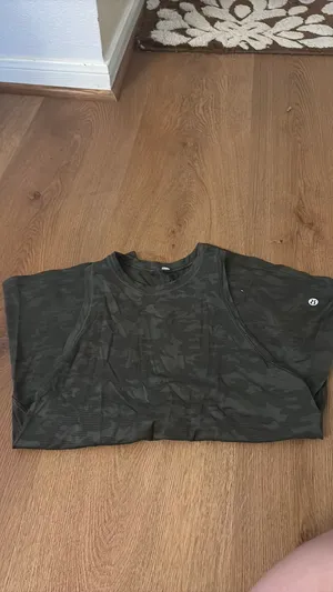 Lululemon Tank Top Racerback open back thumbnail 4