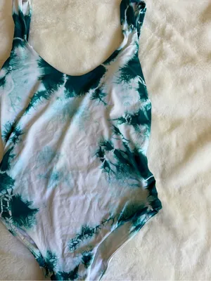 Dippin Daisy’s Swimwear One Piece Teal Tie Dye Size Small thumbnail 2