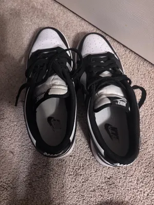 Nike Dunk Low Panda thumbnail 2