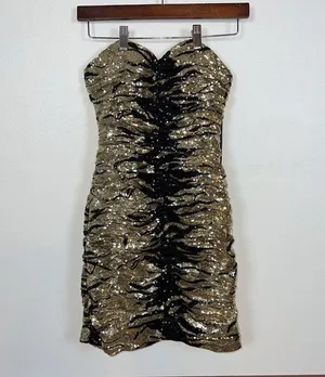 Gorgeous New COLORS Sequin Prom Dress! thumbnail 1