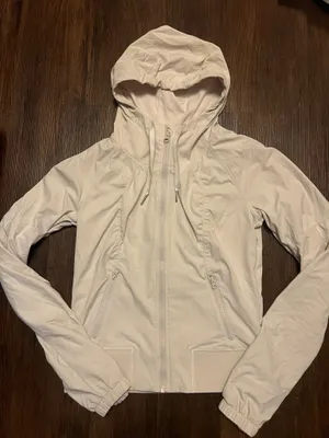 Lululemon Jacket thumbnail 1