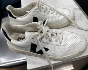 VEJA s Sneakers thumbnail 6