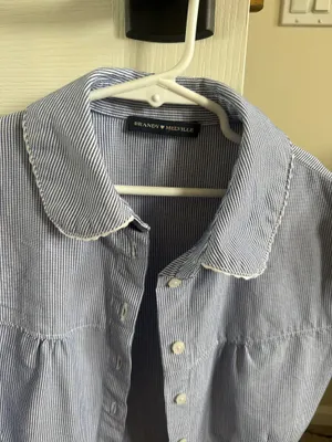 Brandy Melville Button-Up Top thumbnail 2